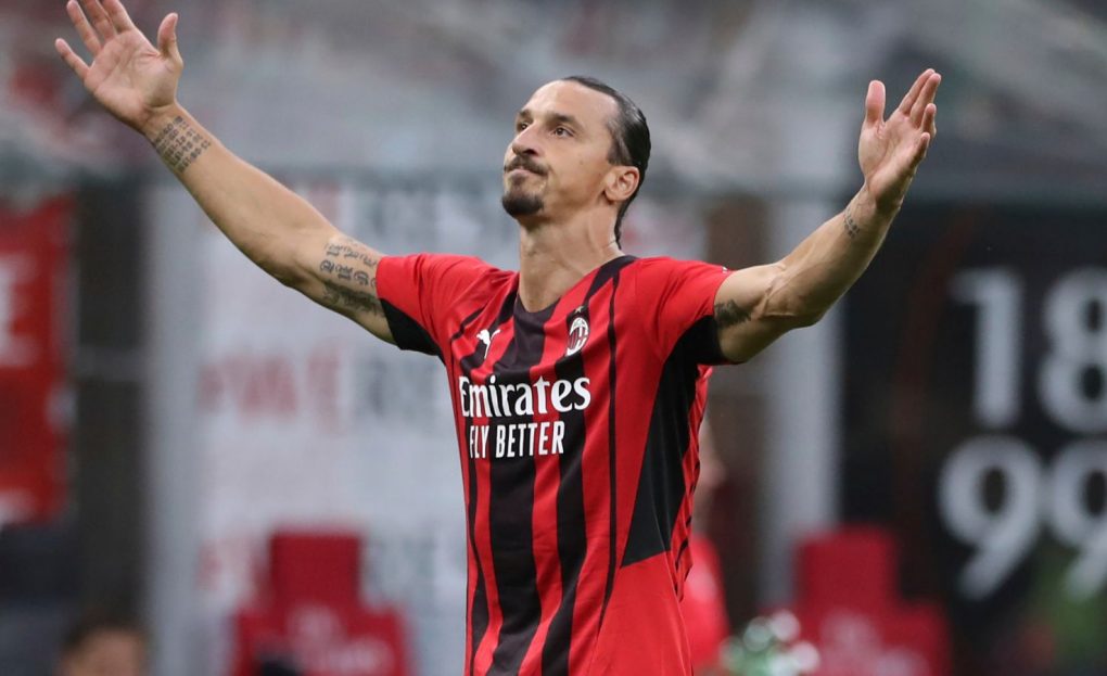 Zlatan Ibrahimovic celebrates his return