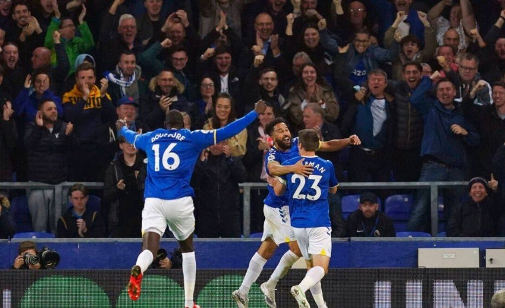 Everton, Burnley