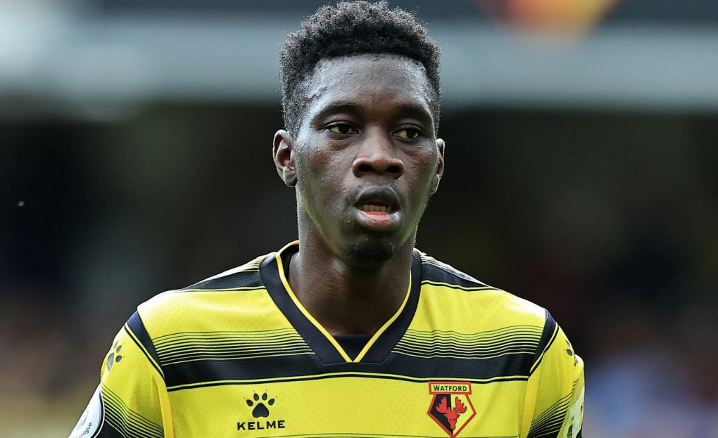 Senegal obviňuje Watford, že odmietol prepustiť Sarra pre AFCON