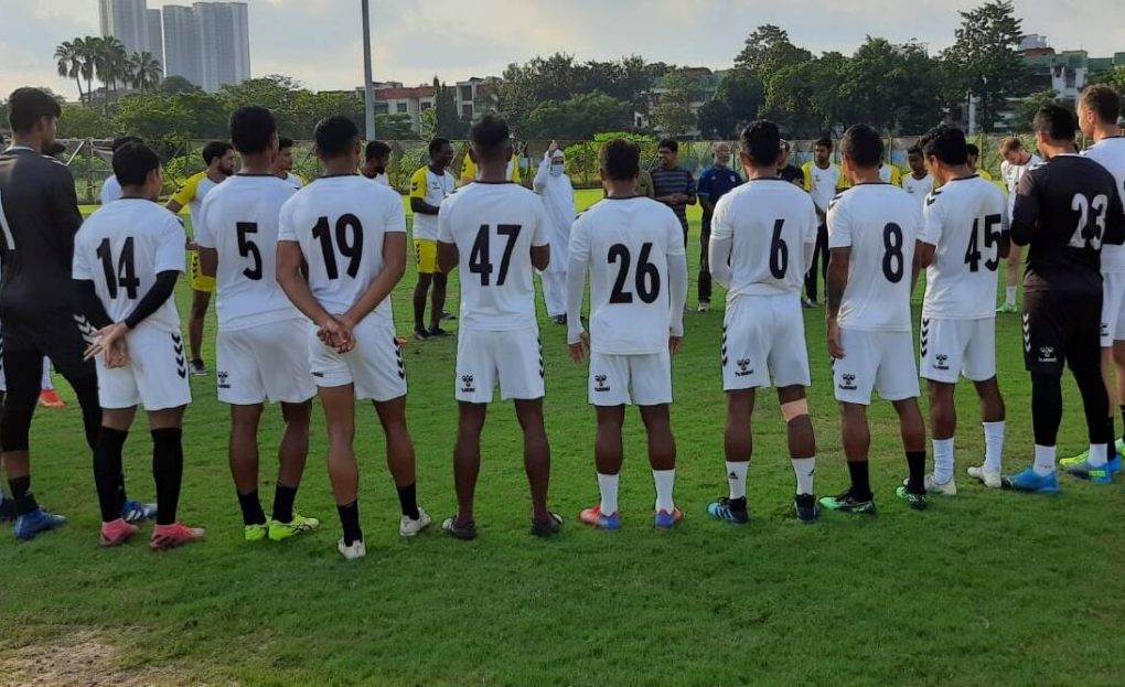 Tisíce fanúšikov Mohammedan SC stoja v rade na konečné lístky na Durand Cup, oživenie dúfa v starý klub Kalkaty
